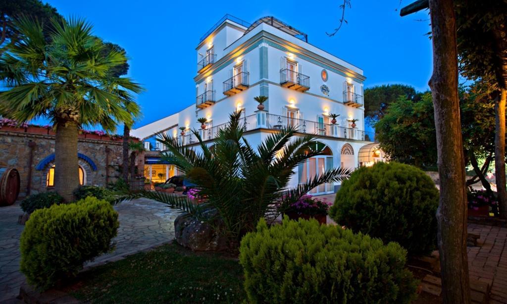Hotel Oasi Olimpia Relais SantʼAgata sui Due Golfi Zewnętrze zdjęcie