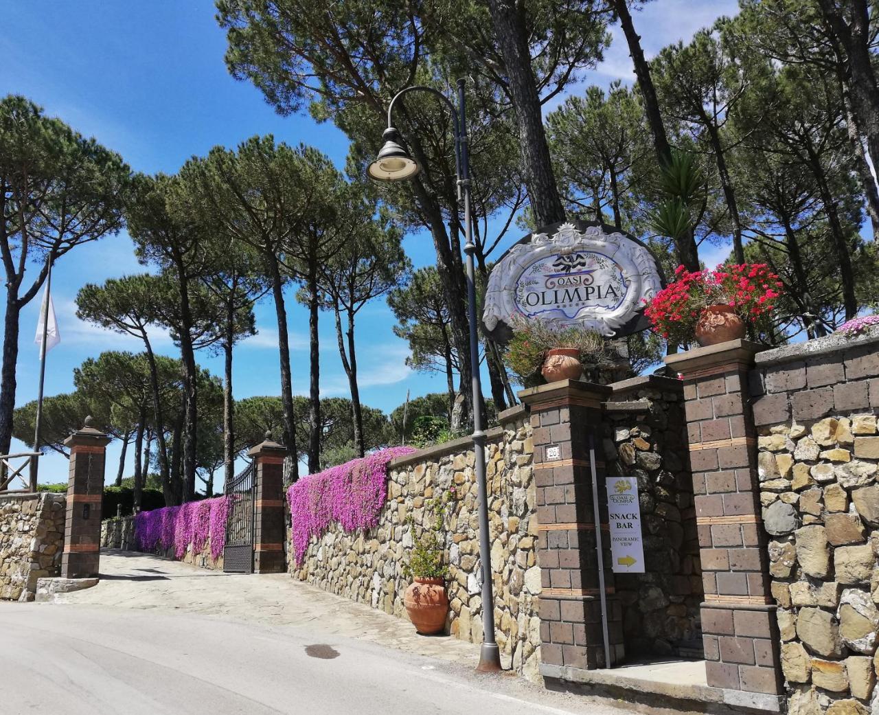 Hotel Oasi Olimpia Relais SantʼAgata sui Due Golfi Zewnętrze zdjęcie